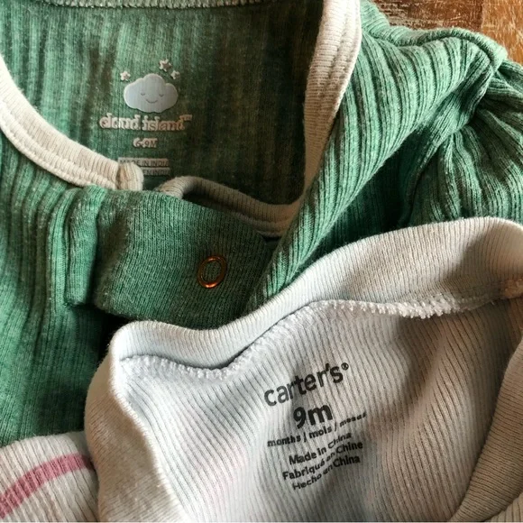 *SOLD* Bundle of six 6-9 month sleepers - Picture 4 of 11